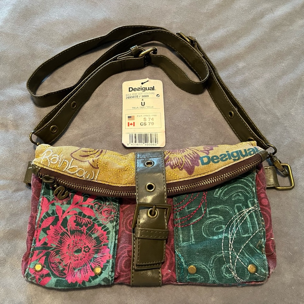 Desigual Crossbody Handbag in EUC